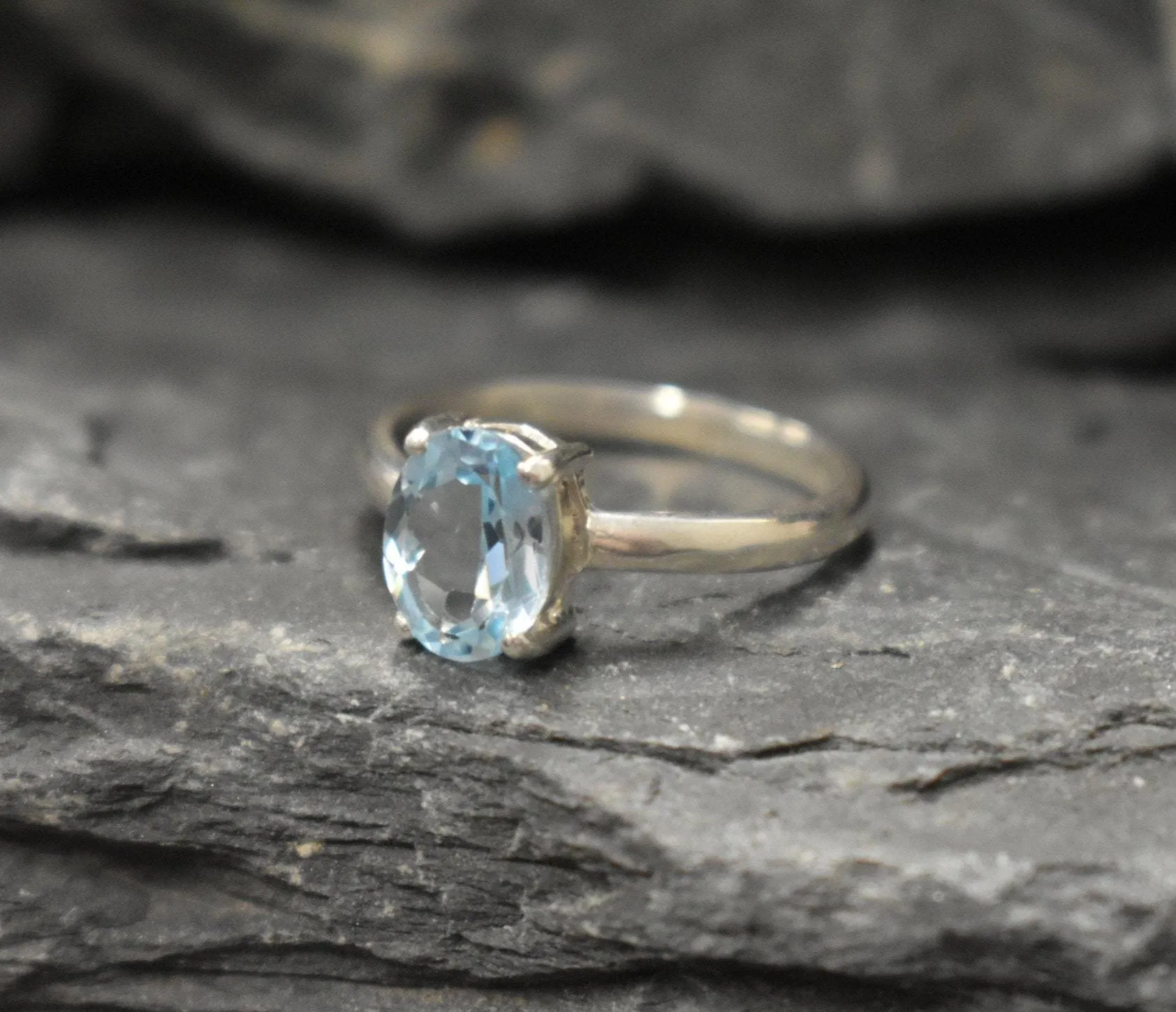 Blue Topaz Ring - Natural Blue Topaz Ring - Sky Blue Solitaire Ring