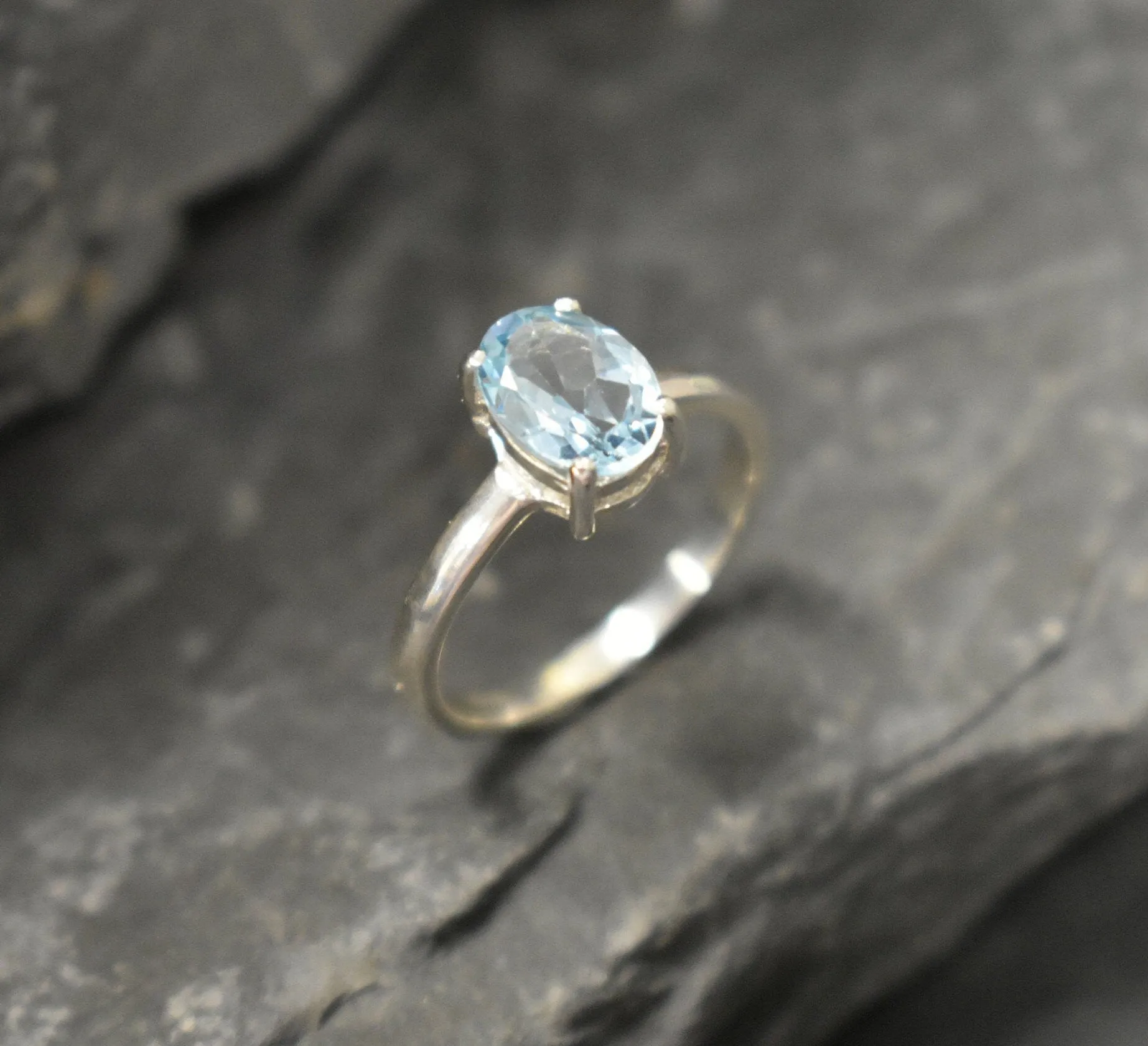 Blue Topaz Ring - Natural Blue Topaz Ring - Sky Blue Solitaire Ring