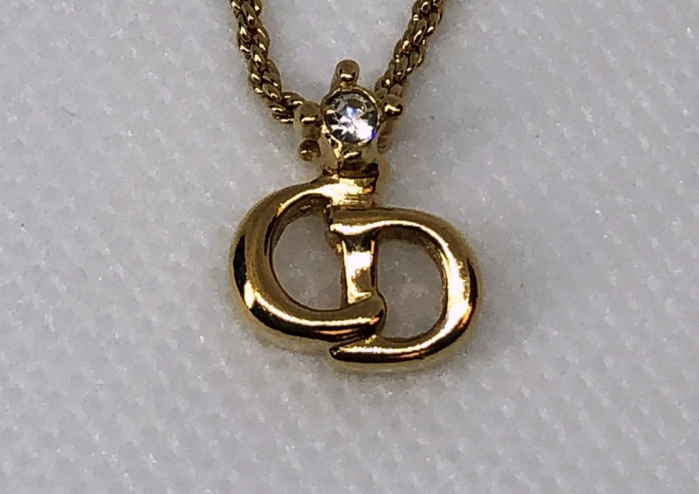 Cd Logo Rhinestone Gold Gp Chain 44.5cm PXL1315
