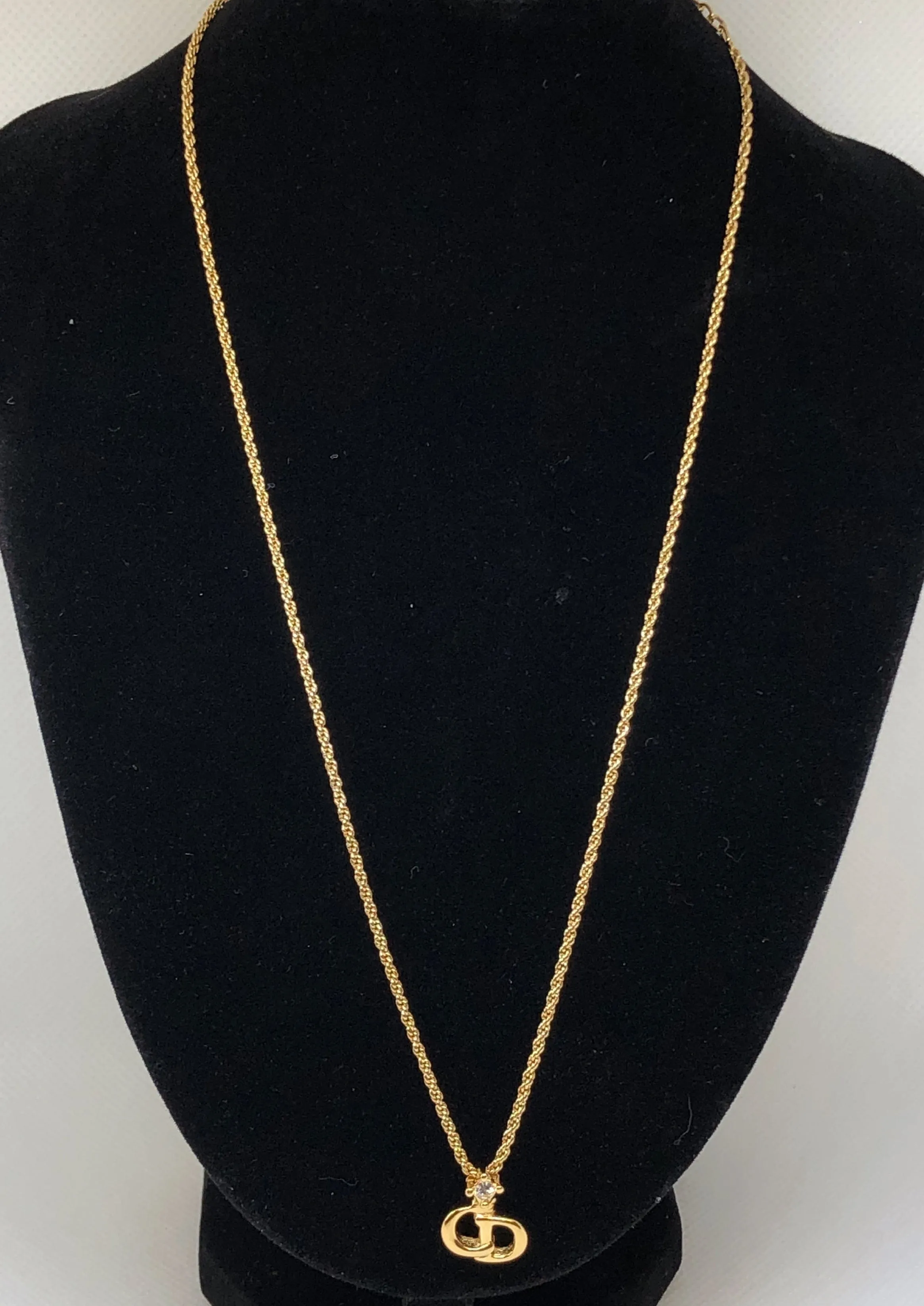 Cd Logo Rhinestone Gold Gp Chain 44.5cm PXL1315