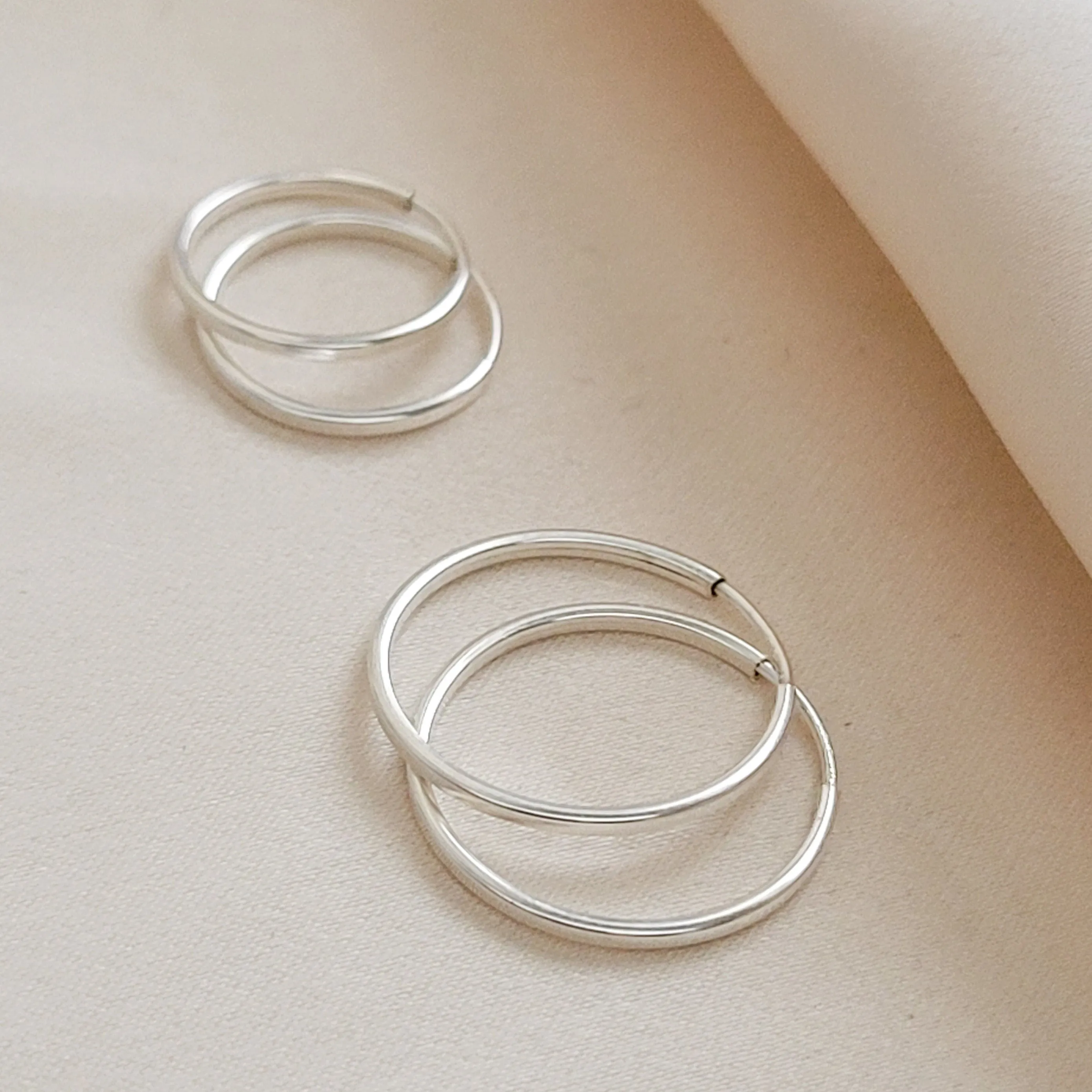 Endless Modern Hoops
