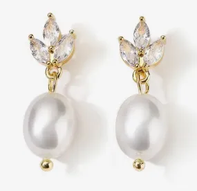 Hayley - Gold Pearl Earring