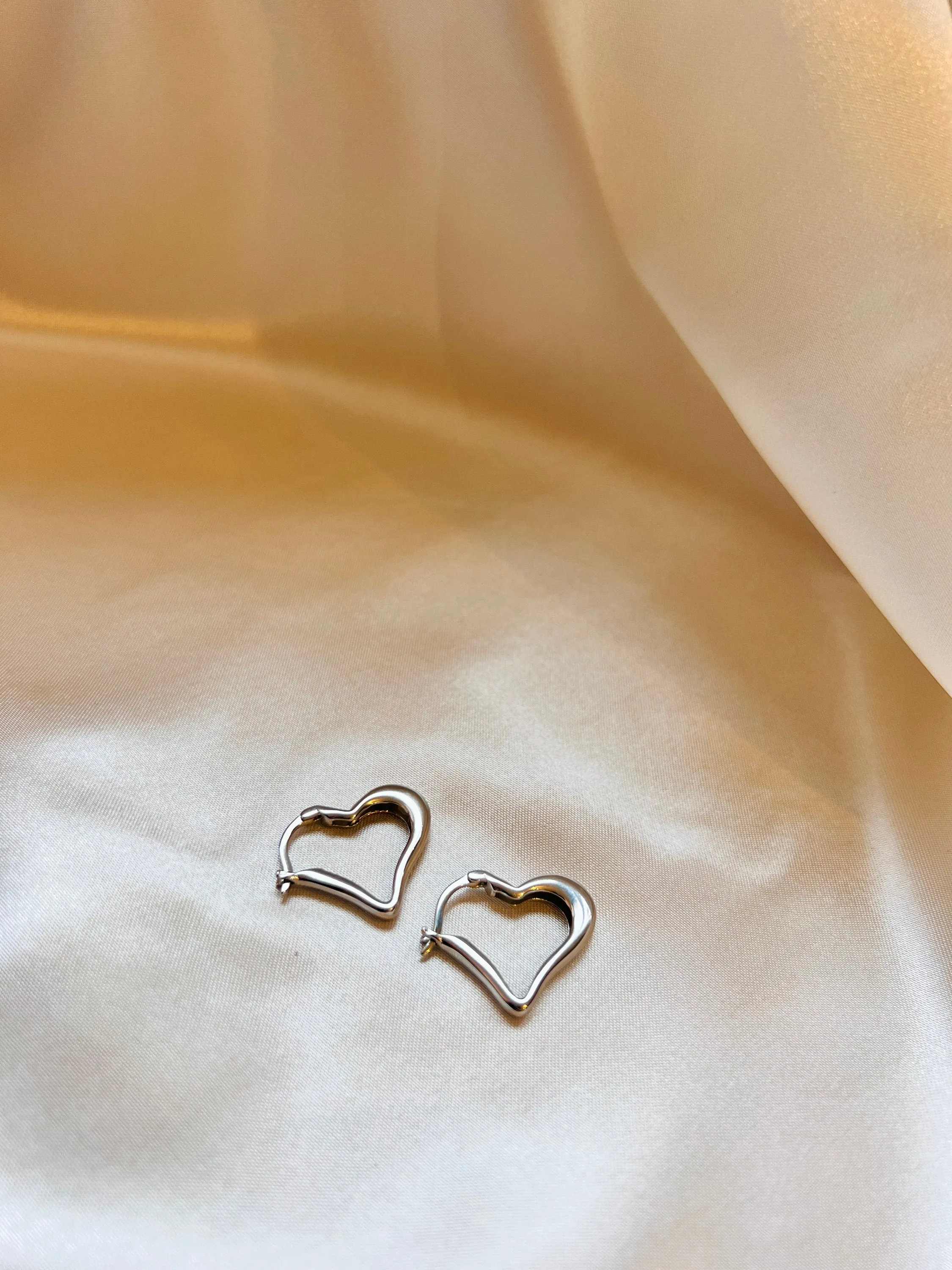Heart Hoop Earrings in Sterling Silver Heart Shaped Earrings Gold Heart Hoop Earrings Minimal Design Hoop Earrings Dainty Heart Gift For Her