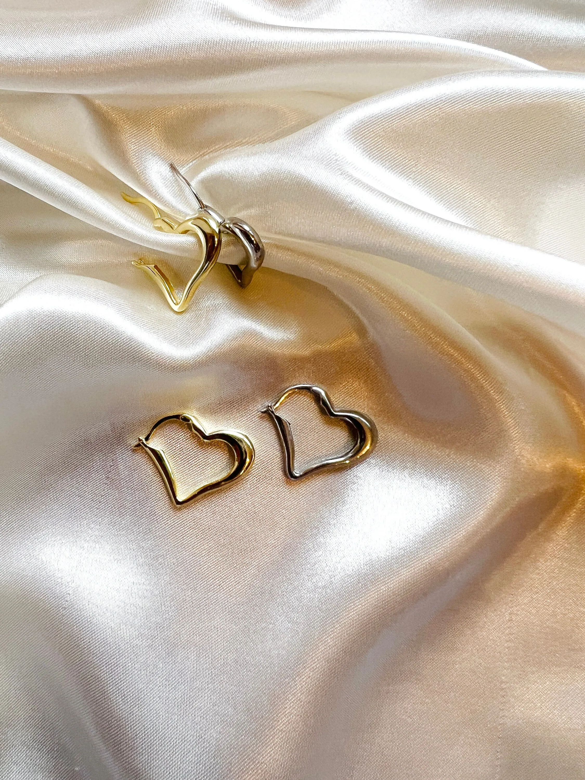 Heart Hoop Earrings in Sterling Silver Heart Shaped Earrings Gold Heart Hoop Earrings Minimal Design Hoop Earrings Dainty Heart Gift For Her