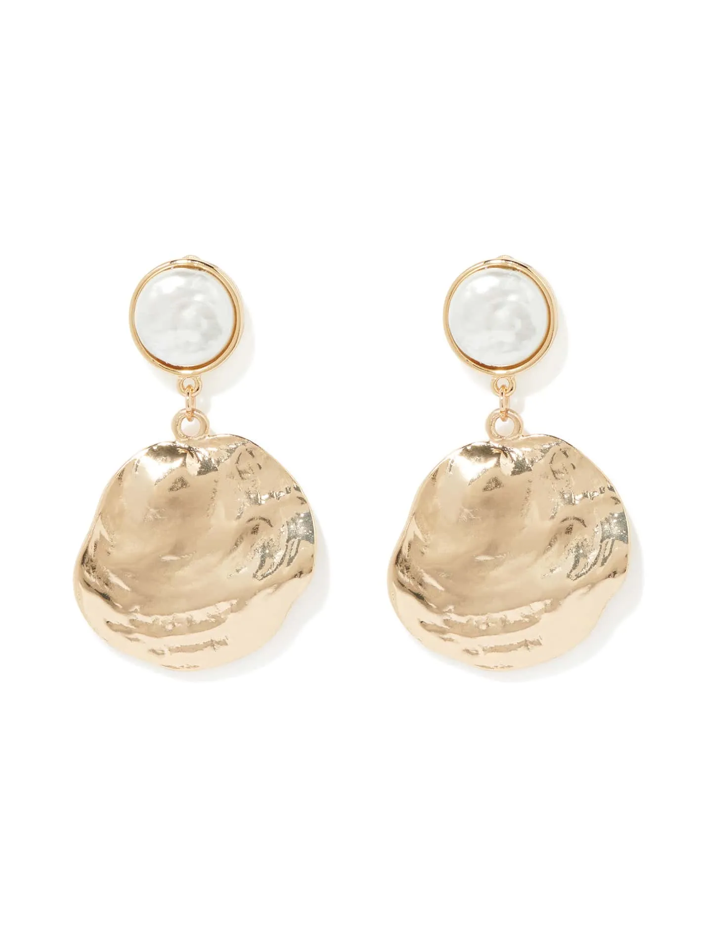 Signature Alegra Textured Pearl Disc Earrings