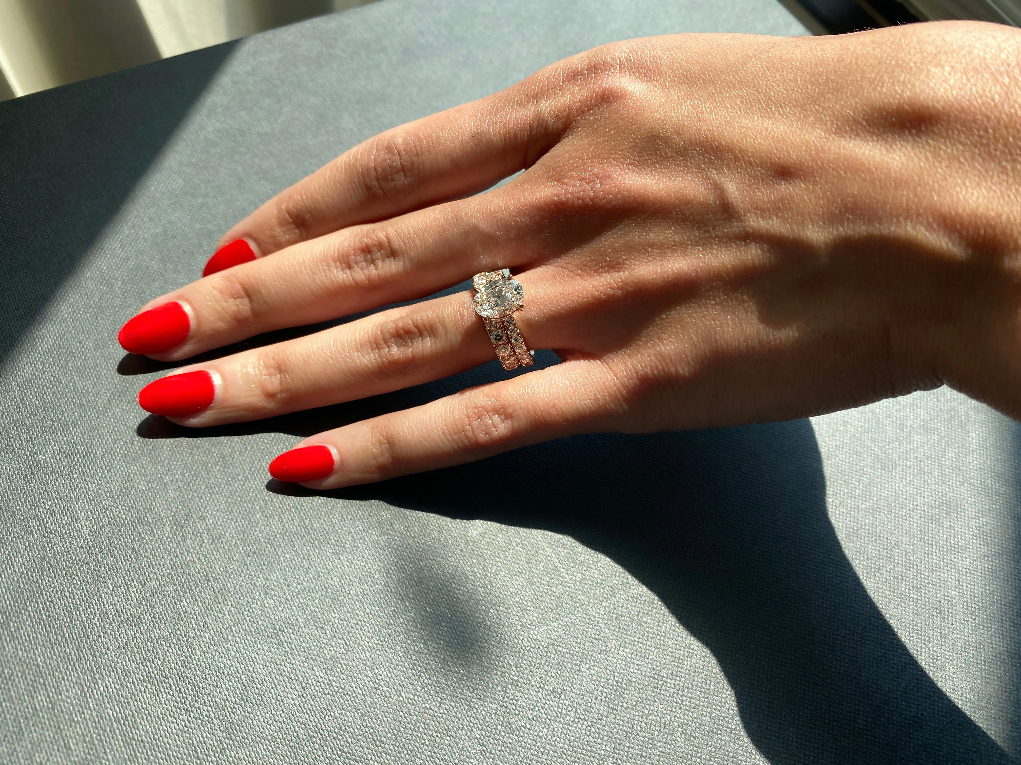 Suma Oval-Shaped Brilliant Cut White Diamond Engagement Ring In 18K White Gold