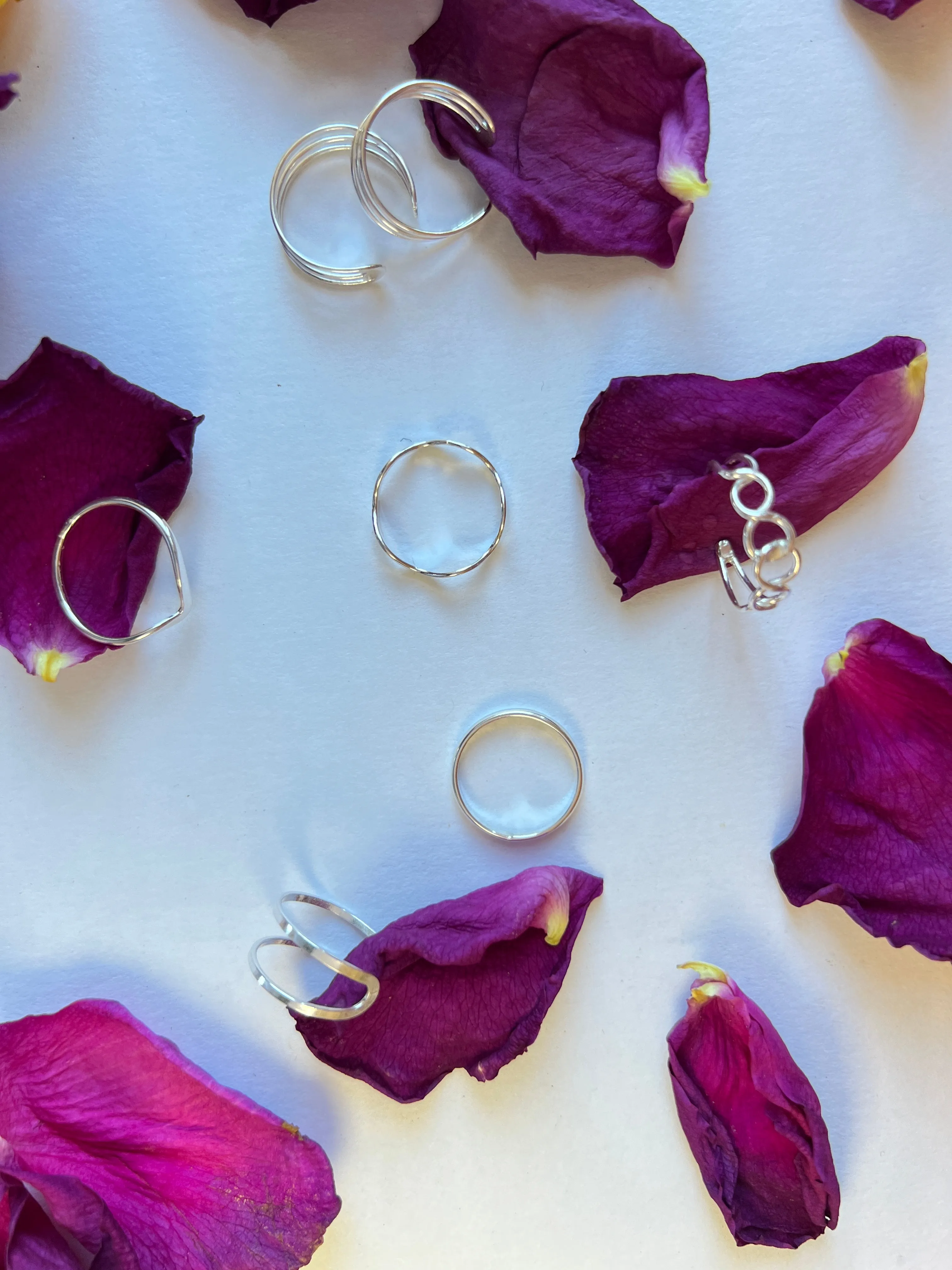 V Midi Ring
